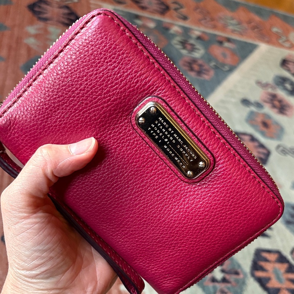 Marc by Marc Jacobs lipstick red Leather wristlet